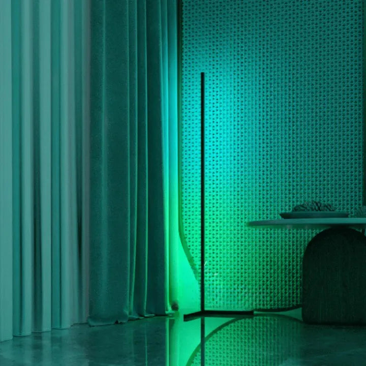 Voice Floor Lamp